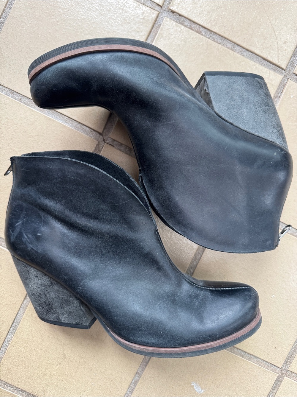Korks Black Leather Platform Ankle Boots - signs of wear